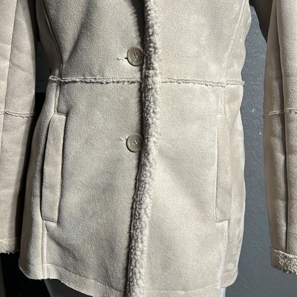 AXARA New York Women's Faux Leather Button Down Jacket, S beige color - Picture 4 of 12